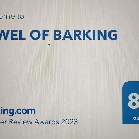 Jewel Of Barking London Villa Buitenkant foto